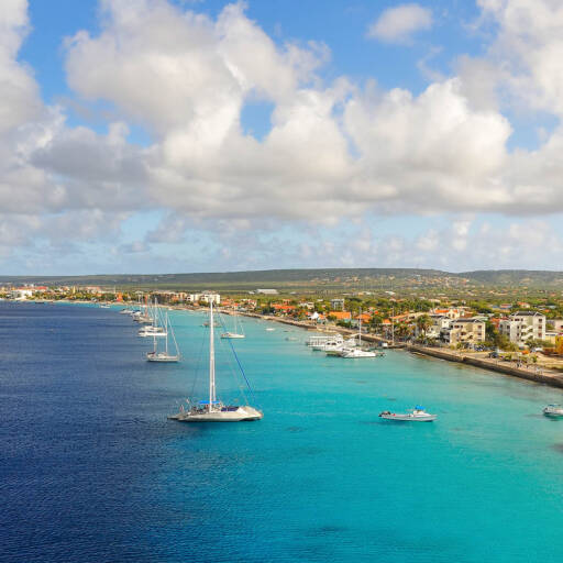 Uitzicht op Kralendijk, Bonaire